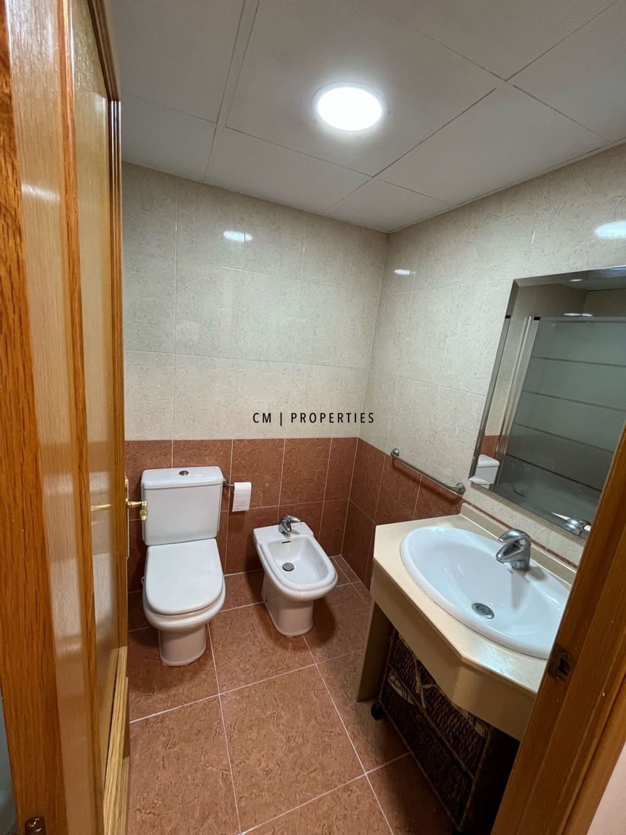 1 soveværelse Lejlighed til leje i Valencia by - € 1.300 (Ref: 10073355)