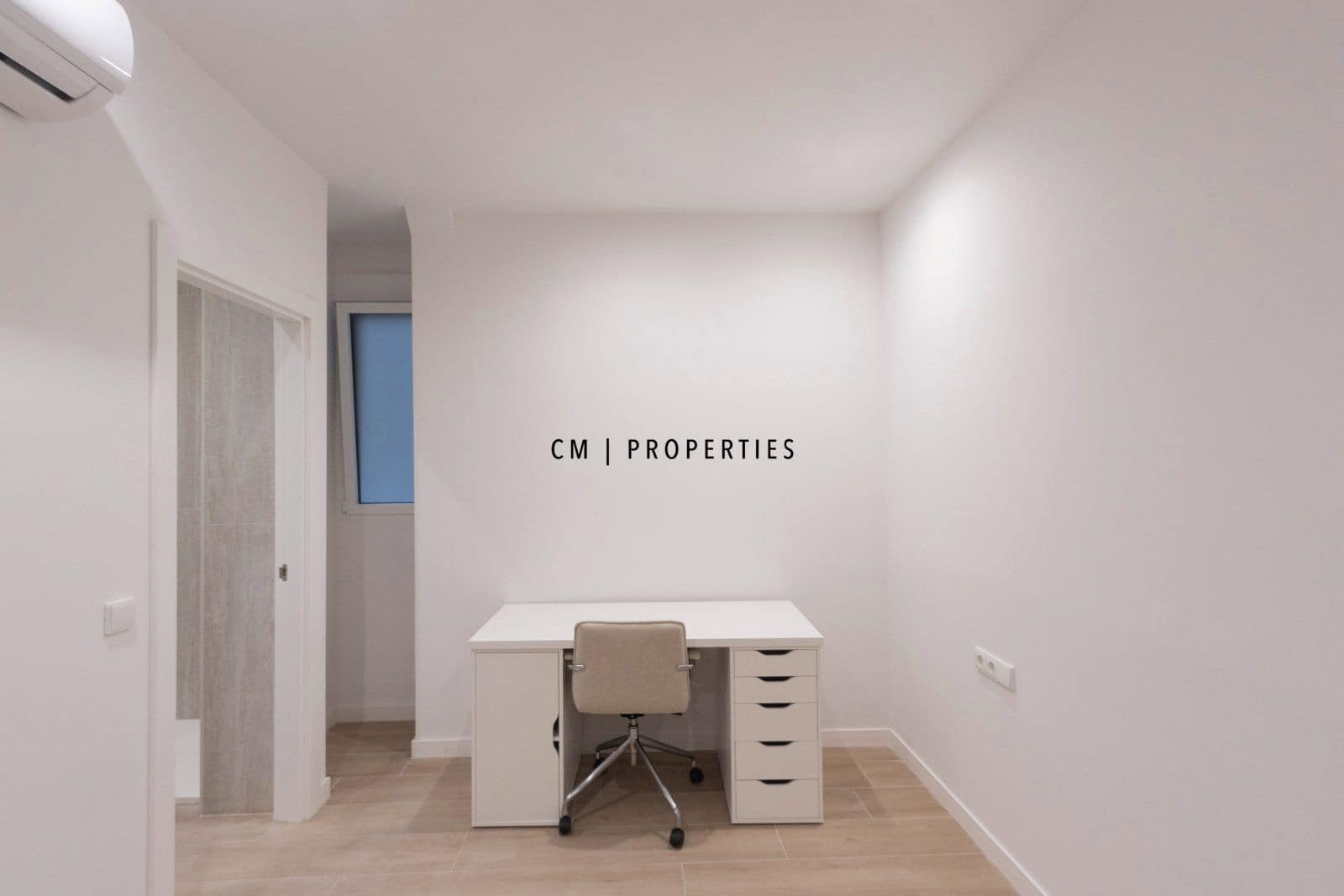 5 soverom Leilighet til leie i Valencia by - € 4 500 (Ref: 10076961)