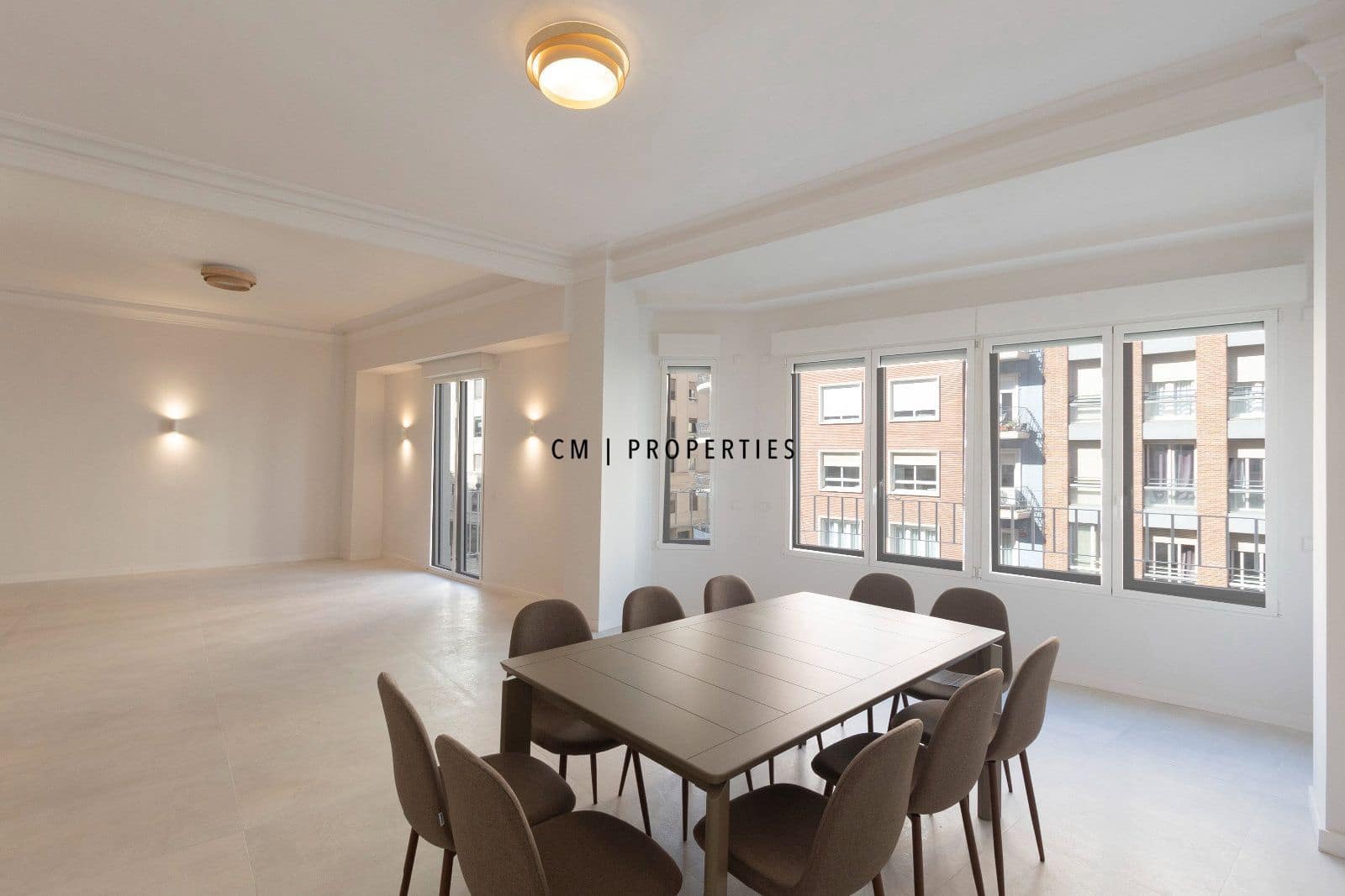 5 soverom Leilighet til leie i Valencia by - € 4 500 (Ref: 10076961)