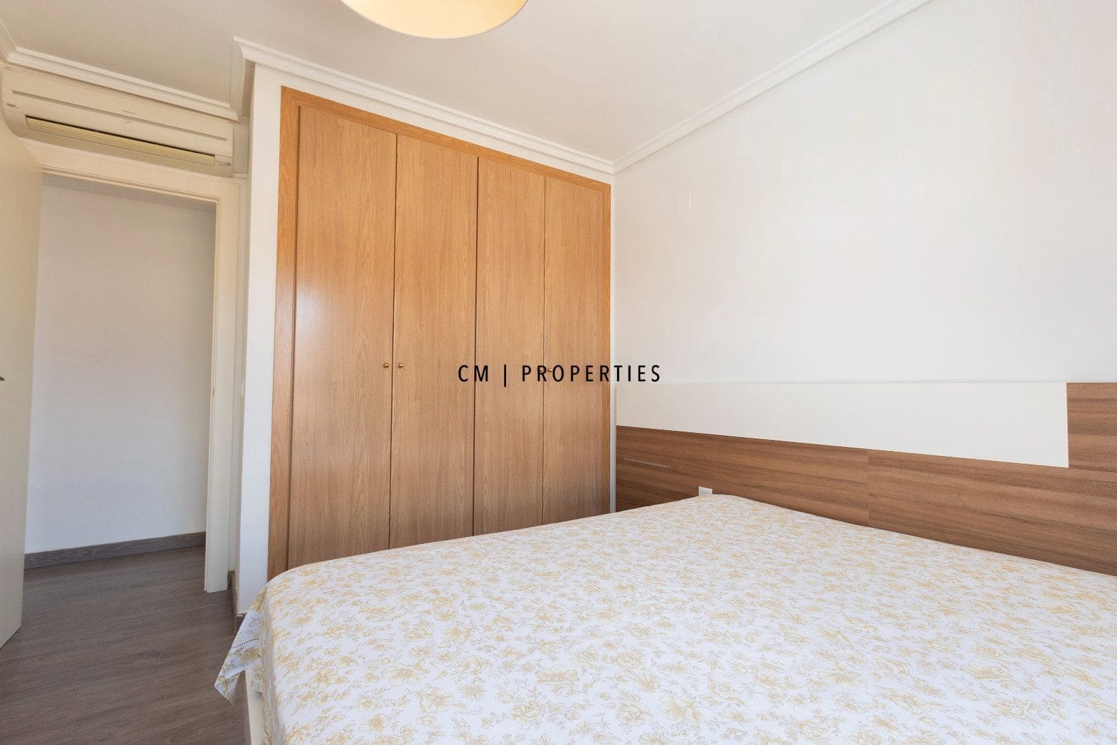 2 slaapkamer Flat te huur in Pucol met garage - € 1.100 (Ref: 10076962)