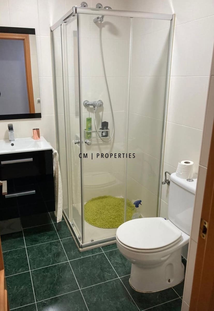Piso de 3 habitaciones en Alfafar en alquiler con garaje - 1.350 € (Ref: 10077014)