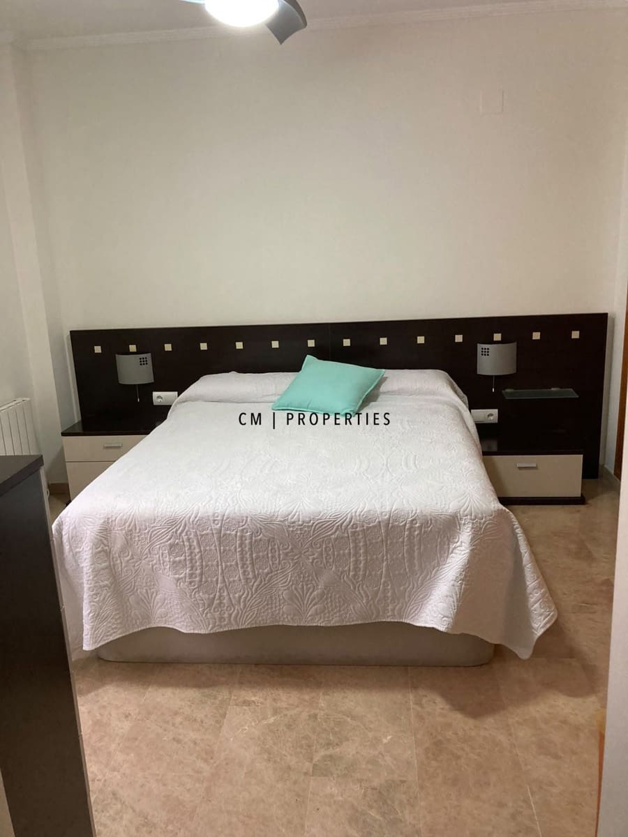 Piso de 3 habitaciones en Alfafar en alquiler con garaje - 1.350 € (Ref: 10077014)