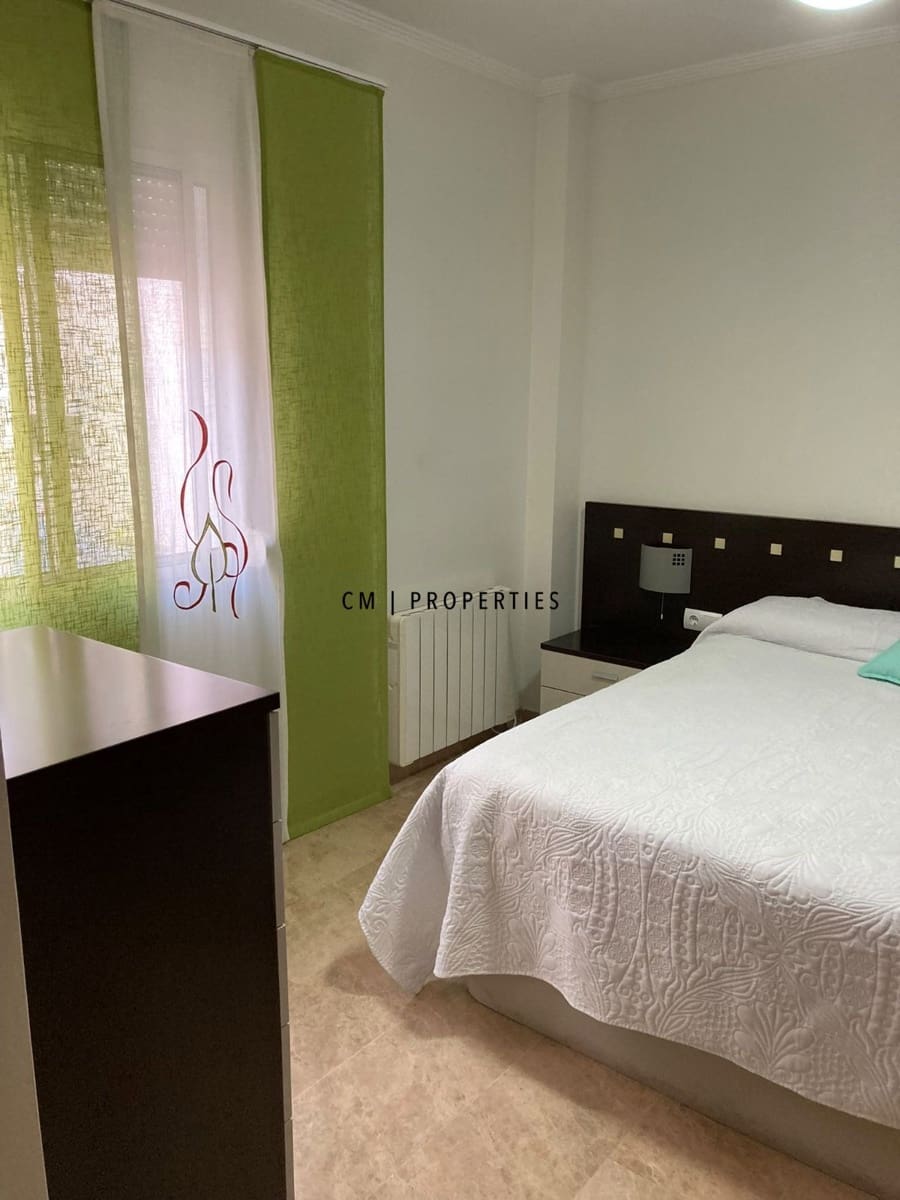 Piso de 3 habitaciones en Alfafar en alquiler con garaje - 1.350 € (Ref: 10077014)