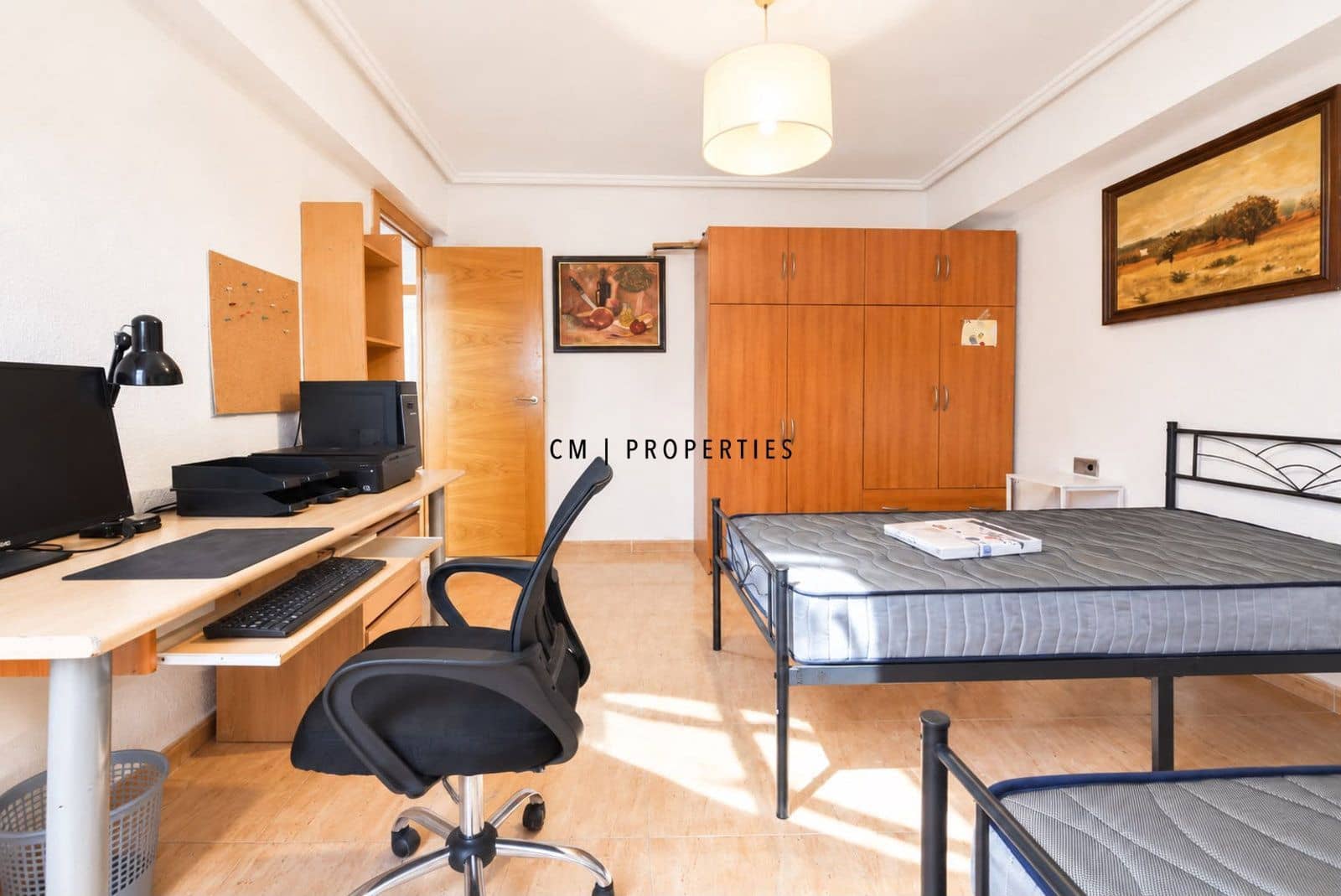 2 slaapkamer Flat te huur in Valencia stad - € 1.200 (Ref: 10077015)