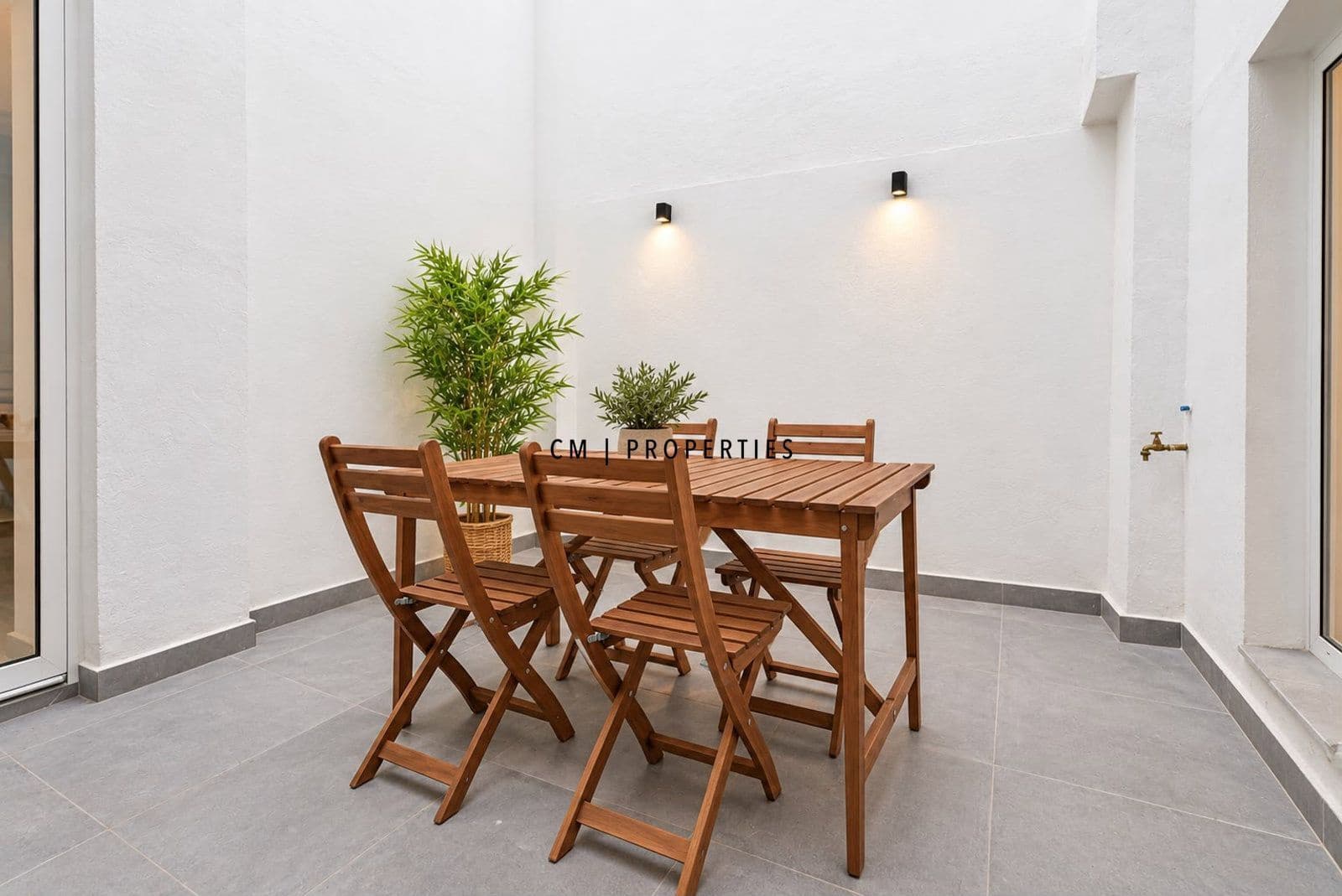 2 soveværelse Lejlighed til leje i Valencia by - € 1.890 (Ref: 10077016)