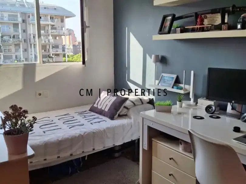 3 soverom Leilighet til salgs i Valencia by med svømmebasseng garasje - € 535 000 (Ref: 10077246)