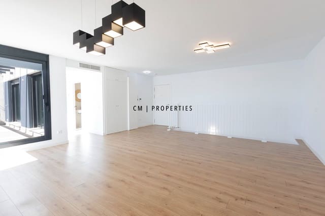 4 soveværelse Penthouse til leje i Valencia by med swimmingpool garage - € 3.400 (Ref: 10077308)