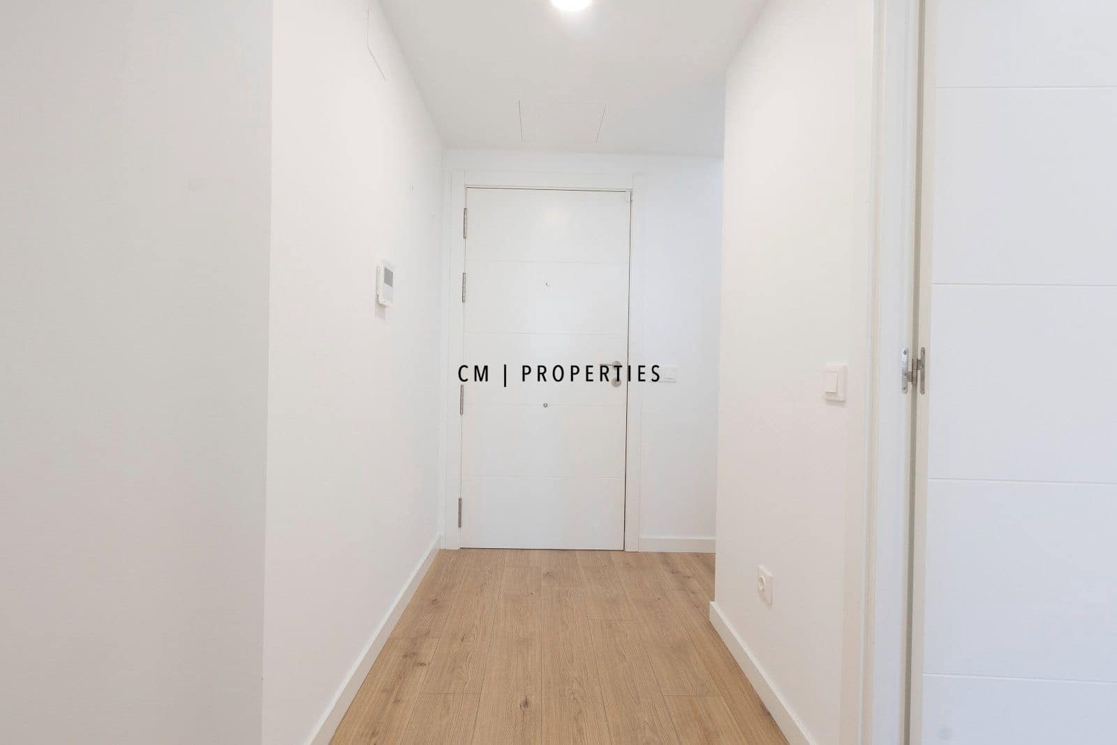 4 soveværelse Penthouse til leje i Valencia by med swimmingpool garage - € 3.400 (Ref: 10077308)
