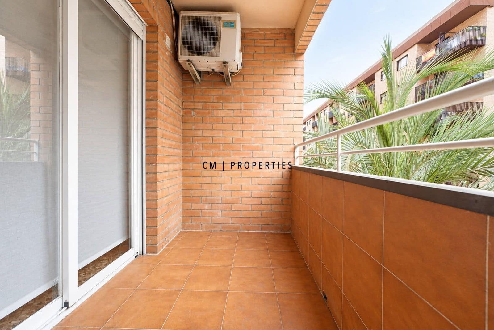 4 soveværelse Lejlighed til leje i Valencia by med garage - € 1.795 (Ref: 10079805)