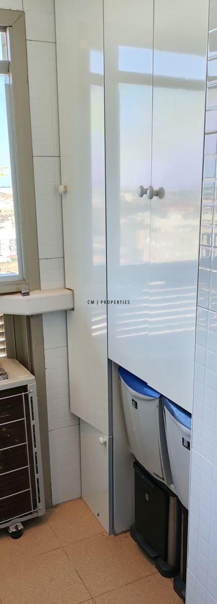 2 soveværelse Lejlighed til leje i Valencia by med garage - € 1.600 (Ref: 10079806)