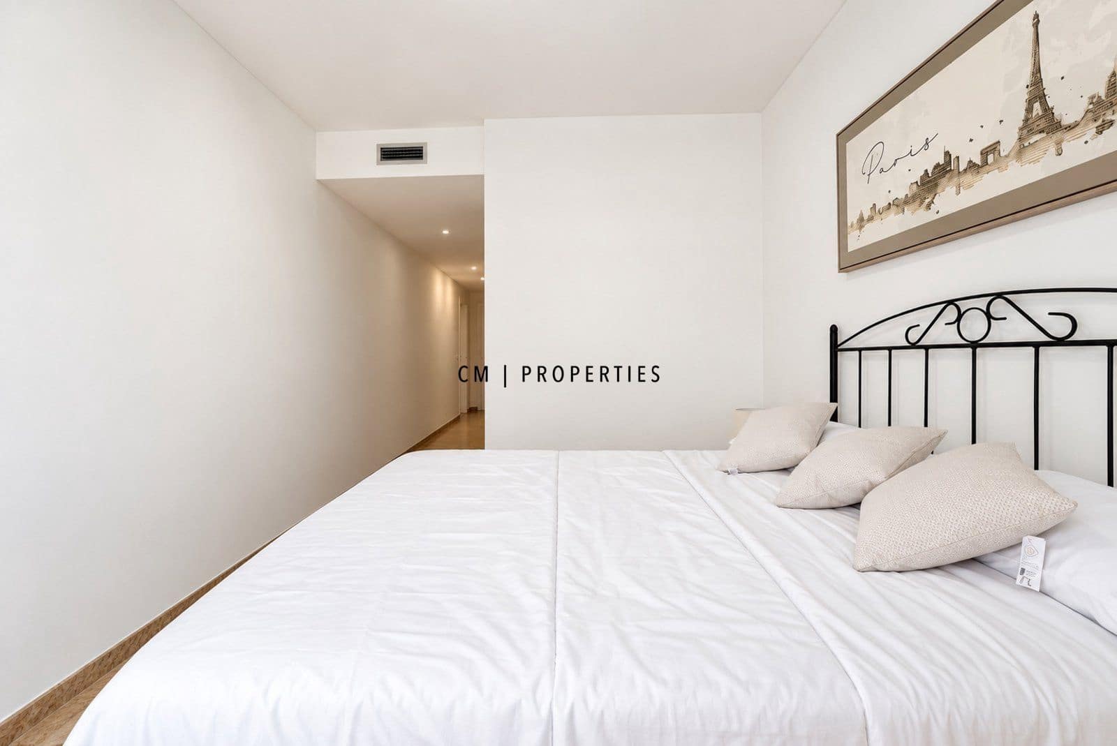3 slaapkamer Flat te huur in Valencia stad met zwembad garage - € 2.495 (Ref: 10080203)