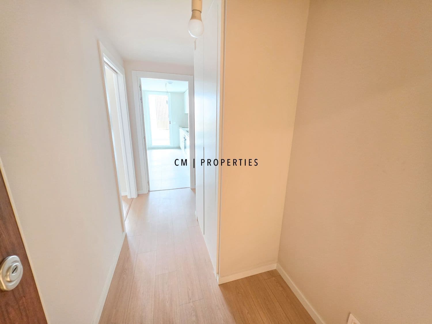 2 Zimmer Wohnung zu vermieten in Valencia Stadt mit Pool Garage - 2.200 € (Ref: 10081568)