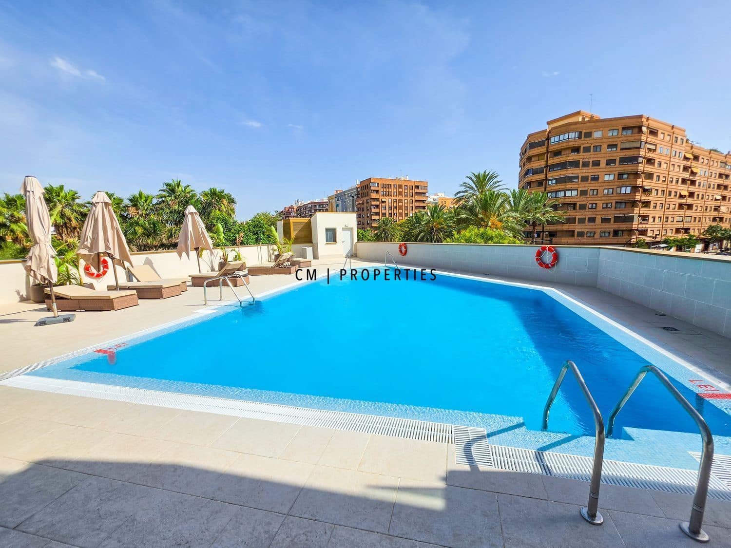 2 Zimmer Wohnung zu vermieten in Valencia Stadt mit Pool Garage - 2.200 € (Ref: 10081568)