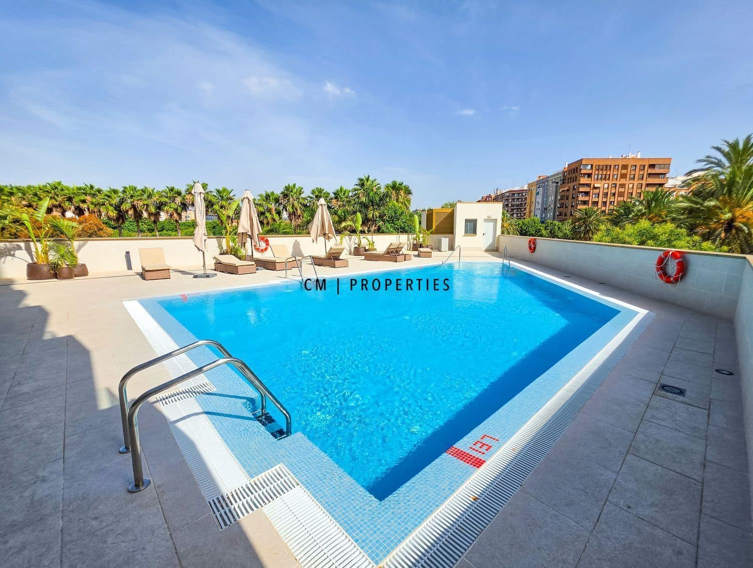 2 Zimmer Wohnung zu vermieten in Valencia Stadt mit Pool Garage - 2.200 € (Ref: 10081568)