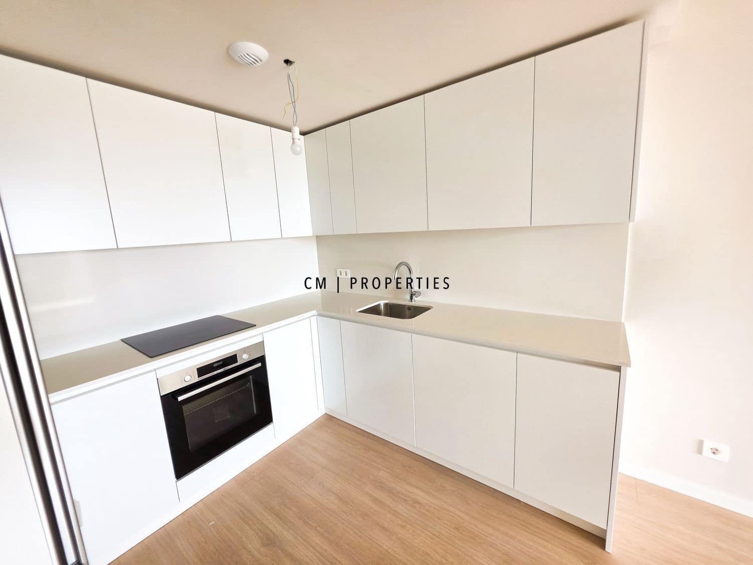 2 Zimmer Wohnung zu vermieten in Valencia Stadt mit Pool Garage - 2.400 € (Ref: 10081569)