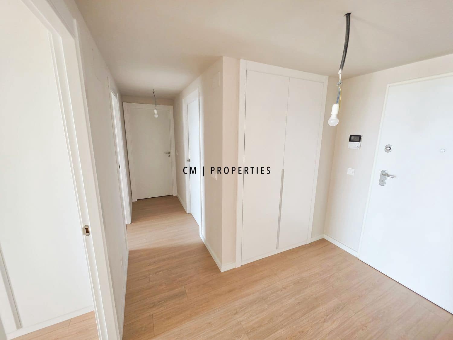 2 Zimmer Wohnung zu vermieten in Valencia Stadt mit Pool Garage - 2.400 € (Ref: 10081569)