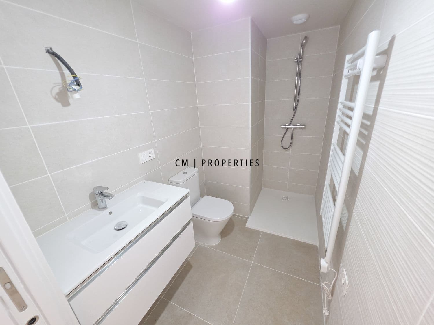 2 Zimmer Wohnung zu vermieten in Valencia Stadt mit Pool Garage - 2.400 € (Ref: 10081569)