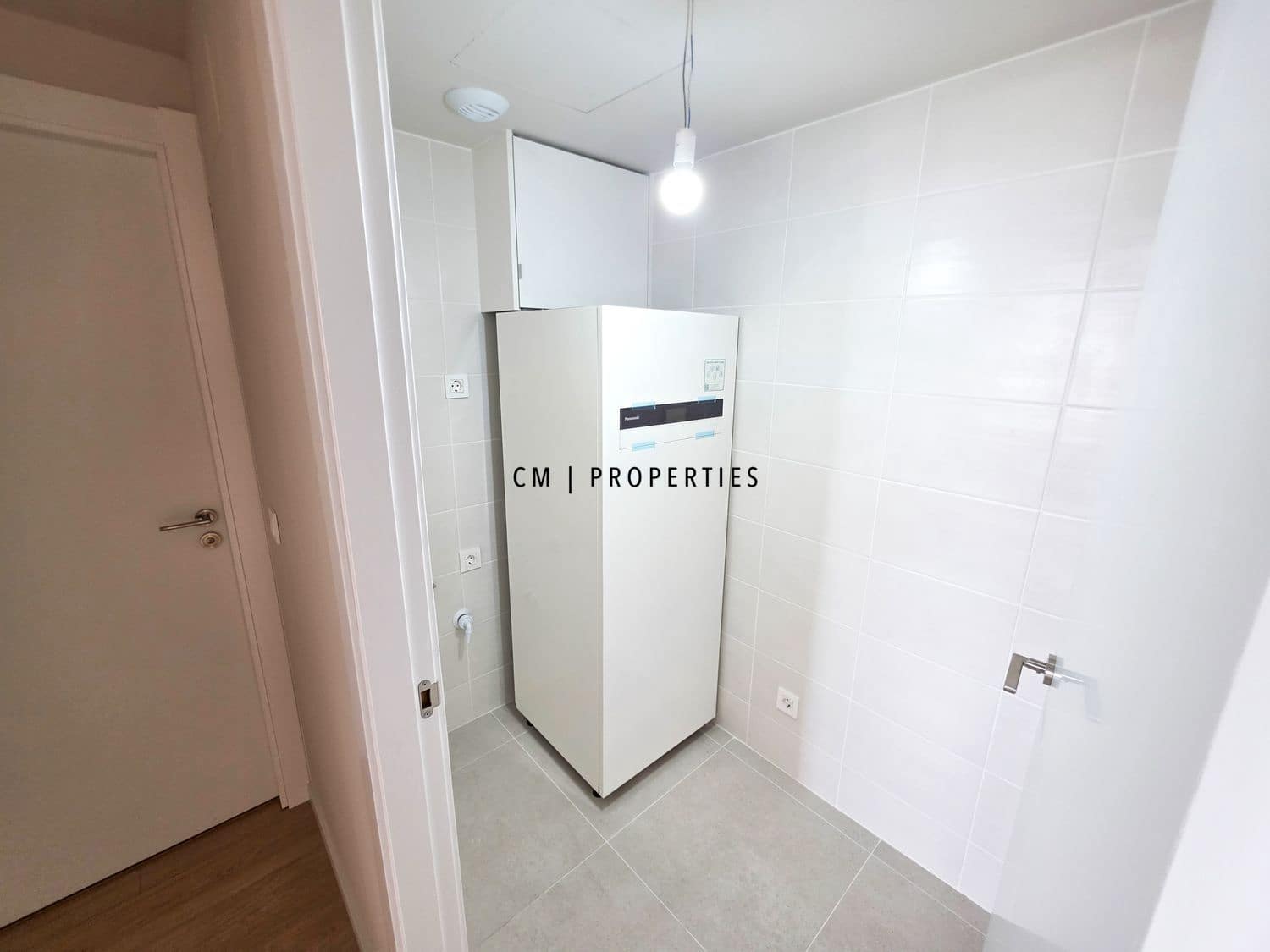 2 Zimmer Wohnung zu vermieten in Valencia Stadt mit Pool Garage - 2.400 € (Ref: 10081569)