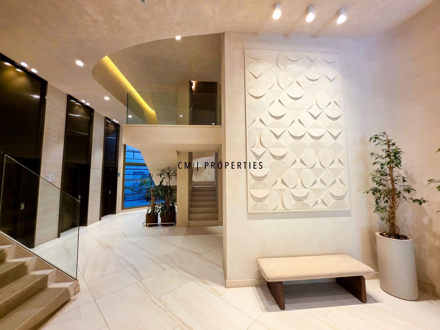 2 Zimmer Wohnung zu vermieten in Valencia Stadt mit Pool Garage - 2.400 € (Ref: 10081569)
