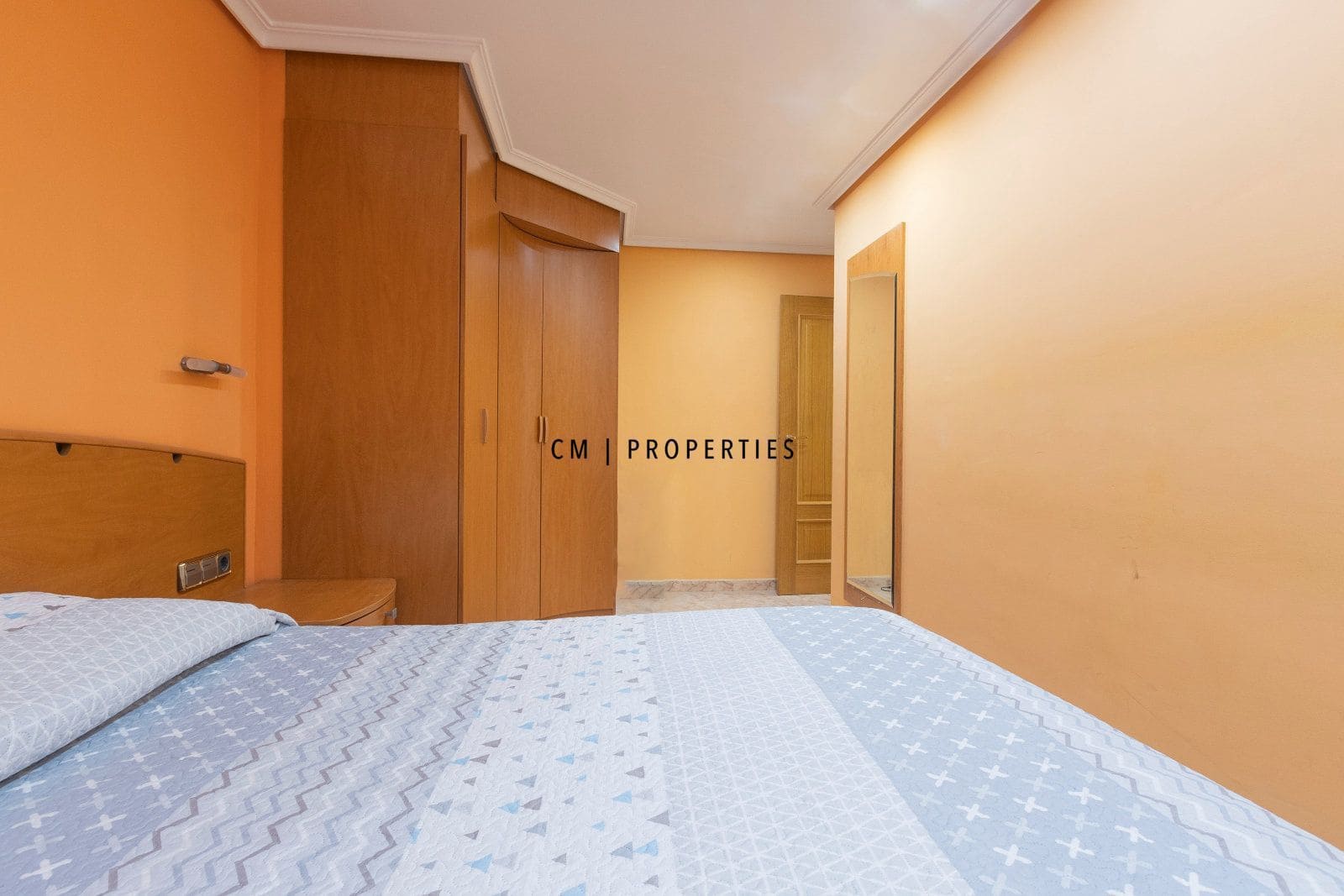 Piso de 3 habitaciones en València ciudad en alquiler - 1.900 € (Ref: 10081825)