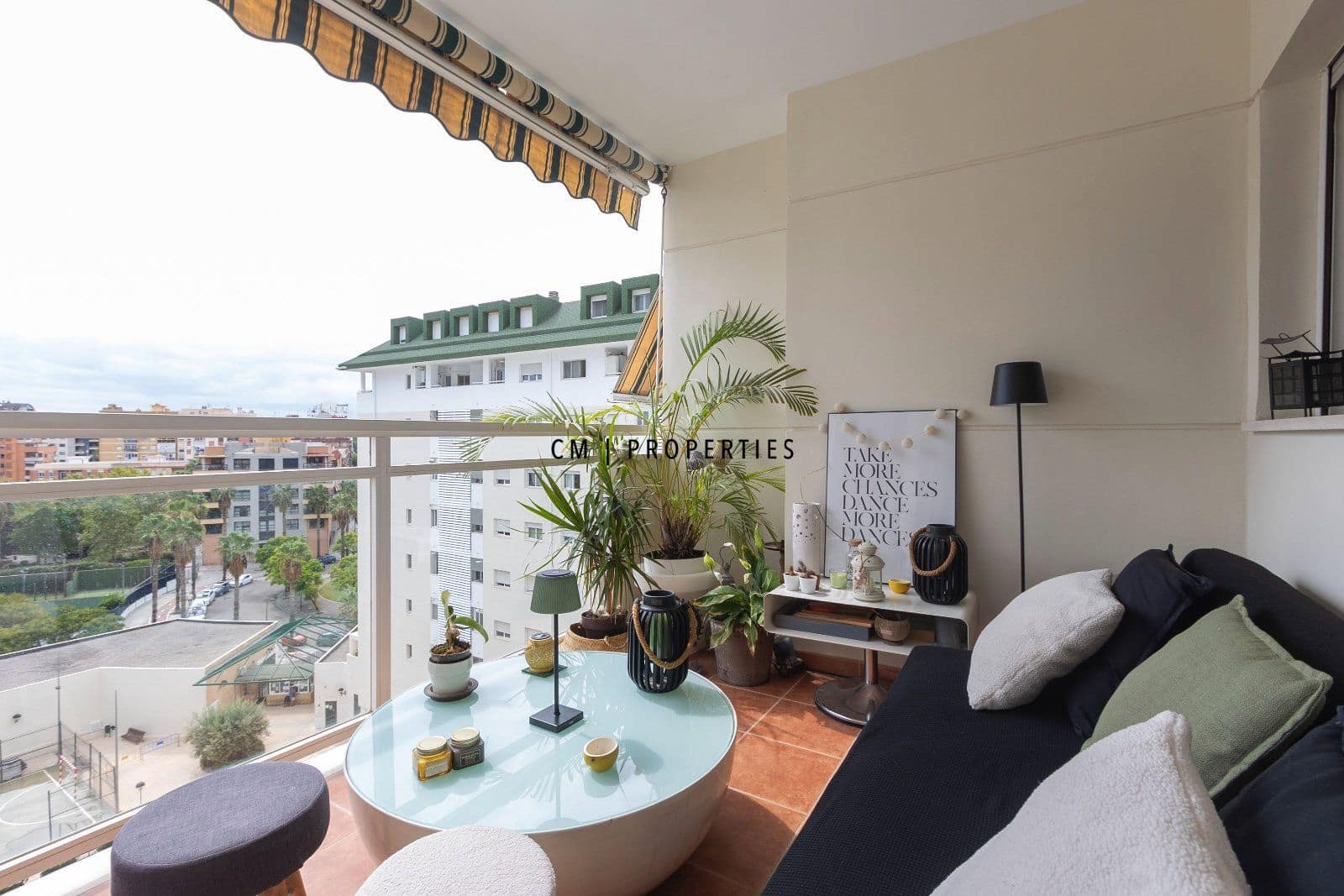 3 sovrum Lägenhet till salu i Valencia stad med pool garage - 535 000 € (Ref: 10088673)
