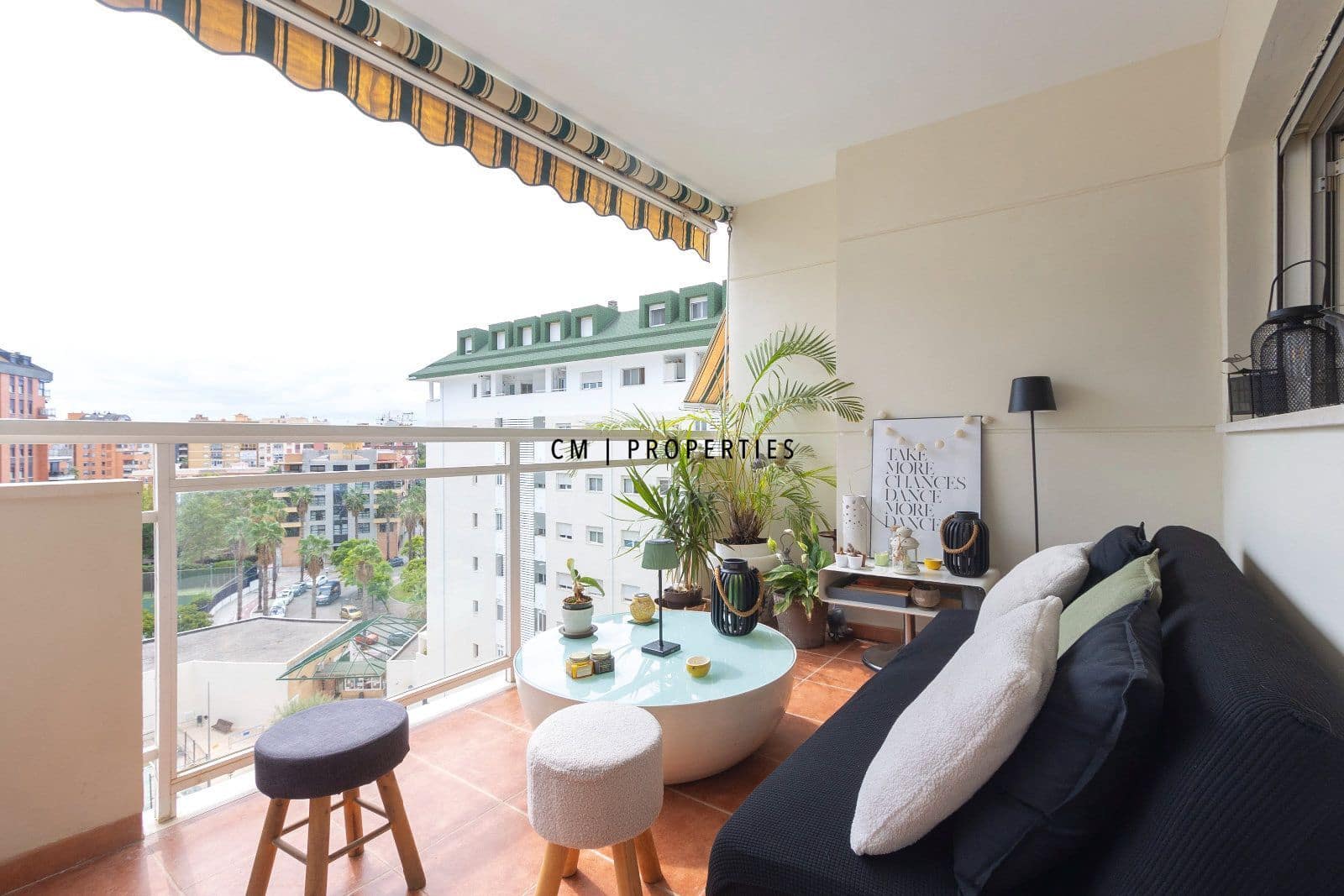 3 sovrum Lägenhet till salu i Valencia stad med pool garage - 535 000 € (Ref: 10088673)