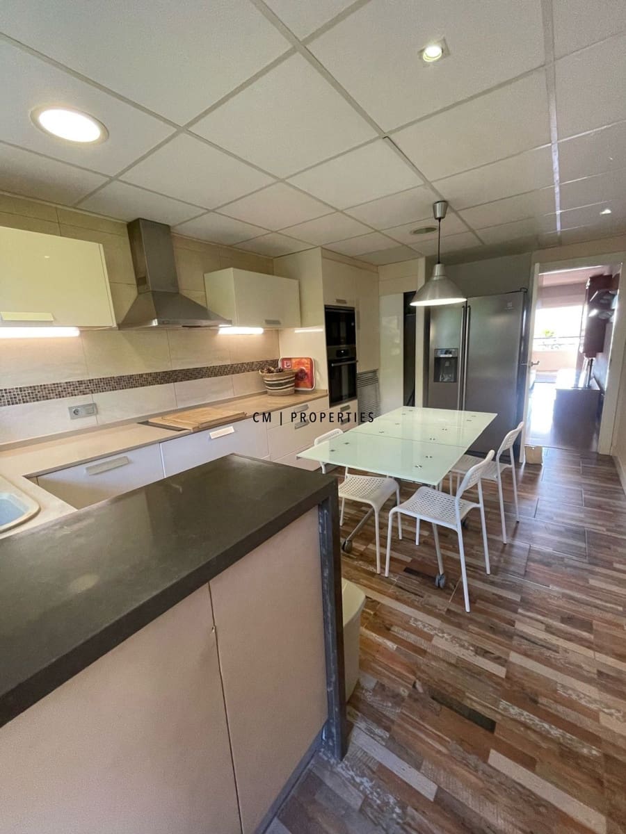 2 soveværelse Lejlighed til leje i Pucol med swimmingpool garage - € 1.600 (Ref: 10091475)
