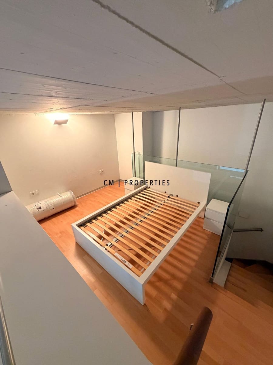 Attico da affittare in Valencia citta con piscina garage - 1.300 € (Rif: 10093816)
