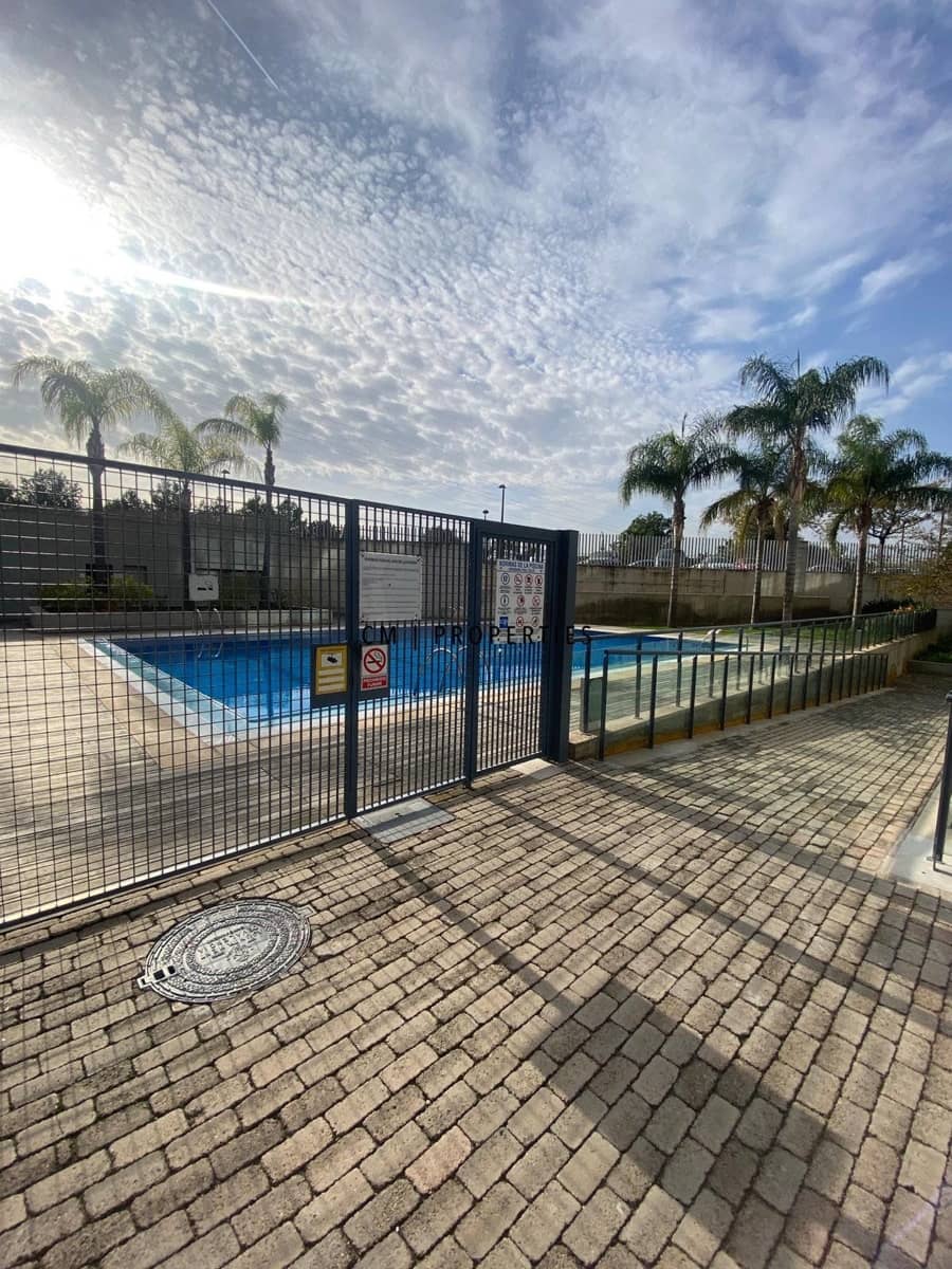 Attico da affittare in Valencia citta con piscina garage - 1.300 € (Rif: 10093816)