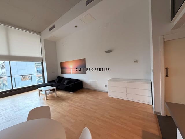 Attico da affittare in Patraix, Valencia città con piscina garage - 1.300 € (Rif: 10093816)