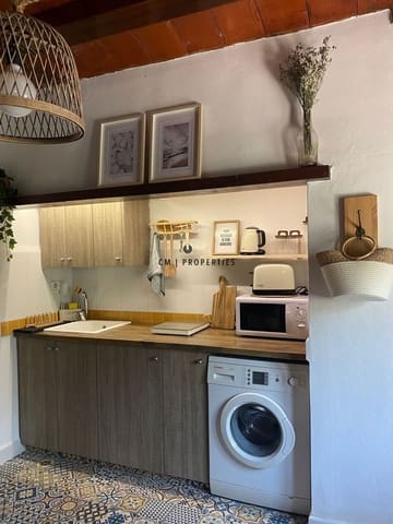 Leilighet til leie i Poblats Maritims, Valencia by - € 1 200 (Ref: 10093937)