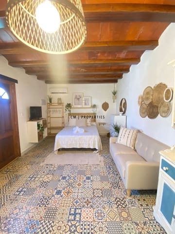 Leilighet til leie i Poblats Maritims, Valencia by - € 1 200 (Ref: 10093937)