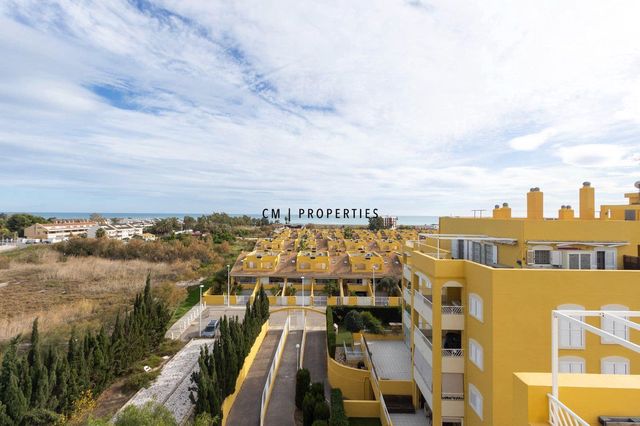 3 bedroom Penthouse for rent in Sagunto / Sagunt with pool garage - € 1,500 (Ref: 10094695)