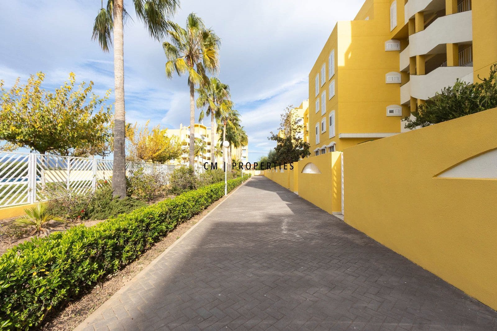 3 quarto Penthouse para arrendar em Sagunto / Sagunt com piscina garagem - 1 500 € (Ref: 10094695)