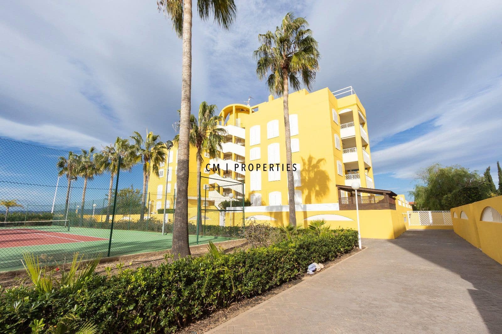 3 quarto Penthouse para arrendar em Sagunto / Sagunt com piscina garagem - 1 500 € (Ref: 10094695)