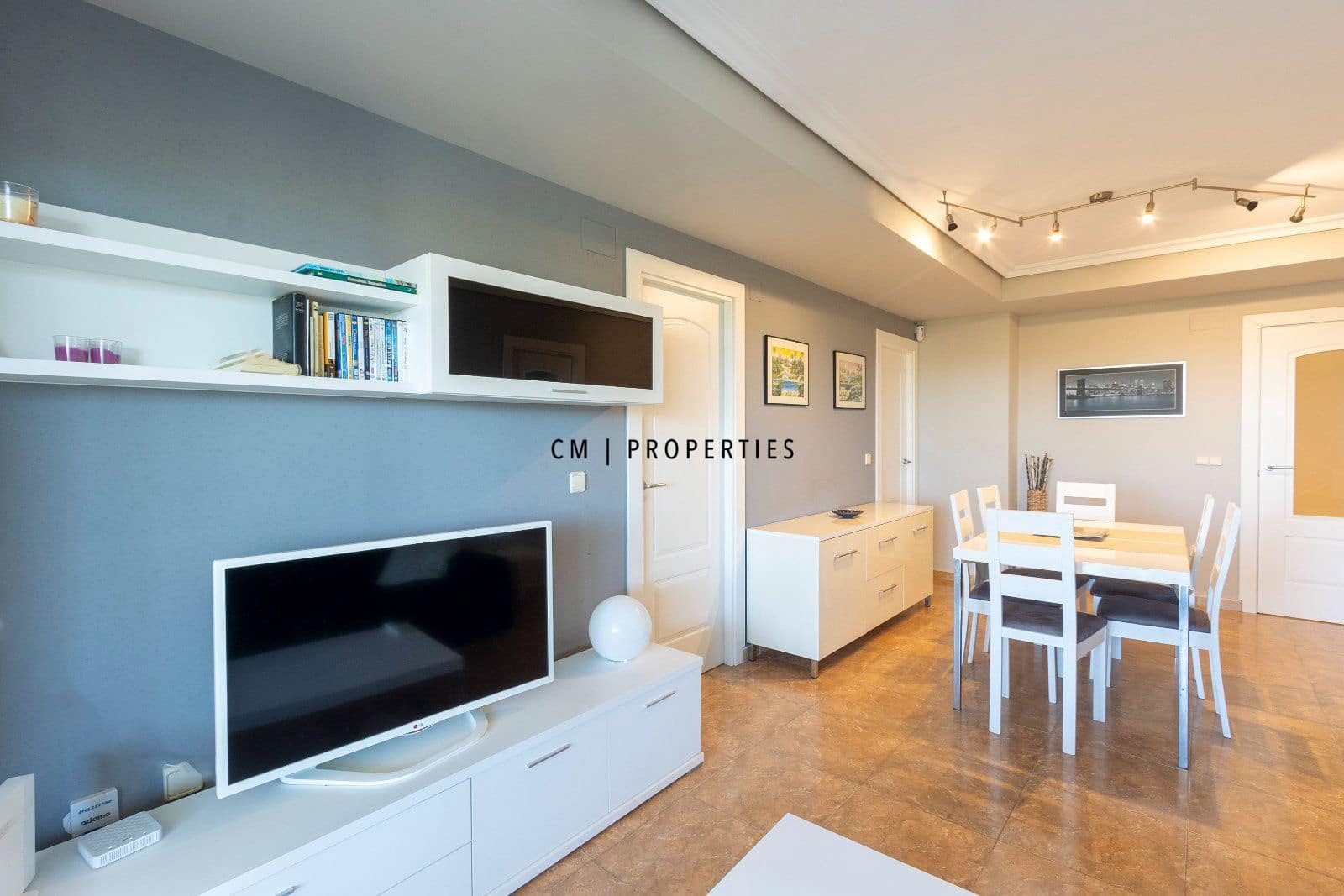 3 quarto Penthouse para arrendar em Sagunto / Sagunt com piscina garagem - 1 500 € (Ref: 10094695)