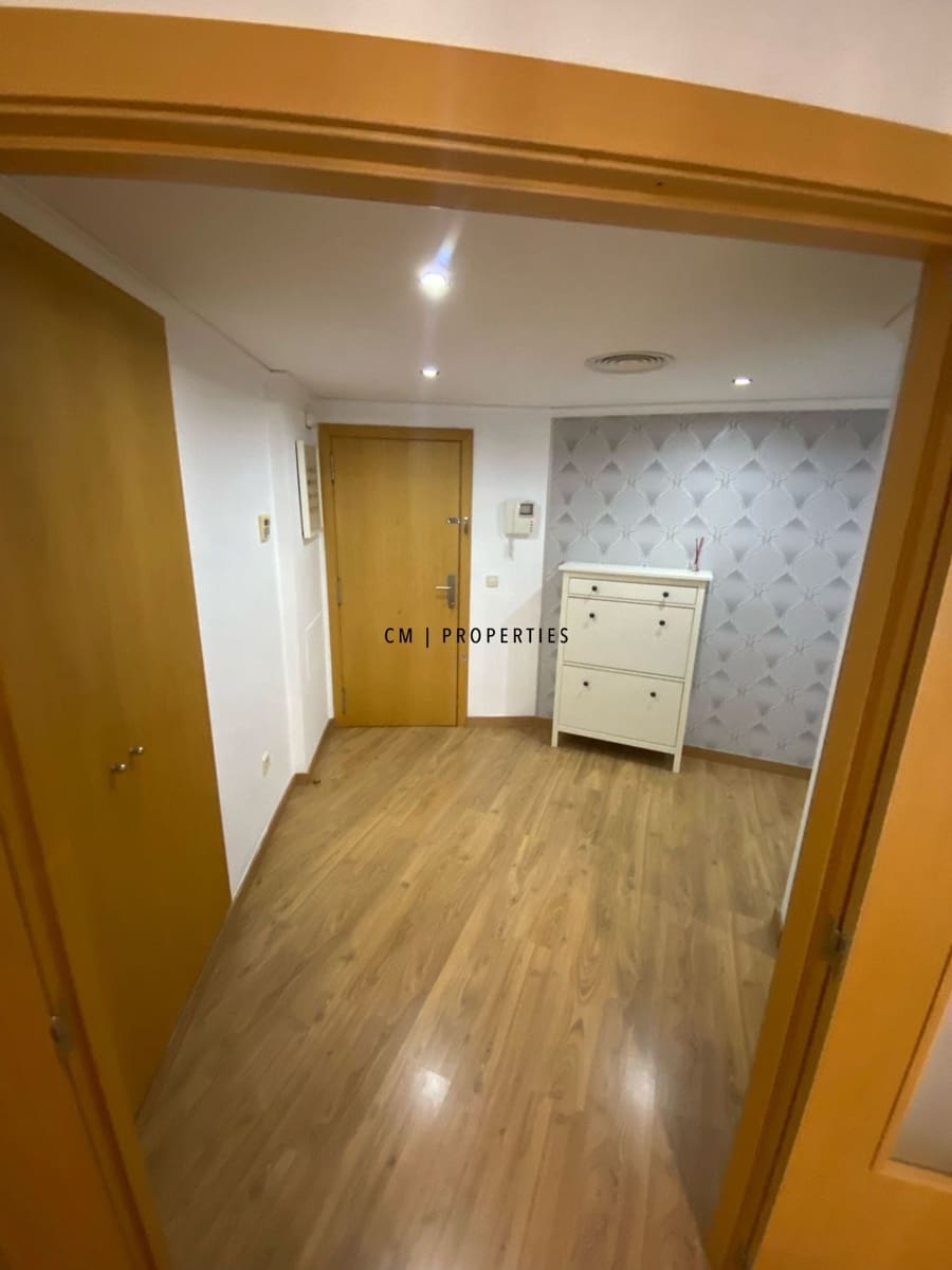 3 camera da letto Appartamento da affittare in Torrent con garage - 1.200 € (Rif: 10095023)