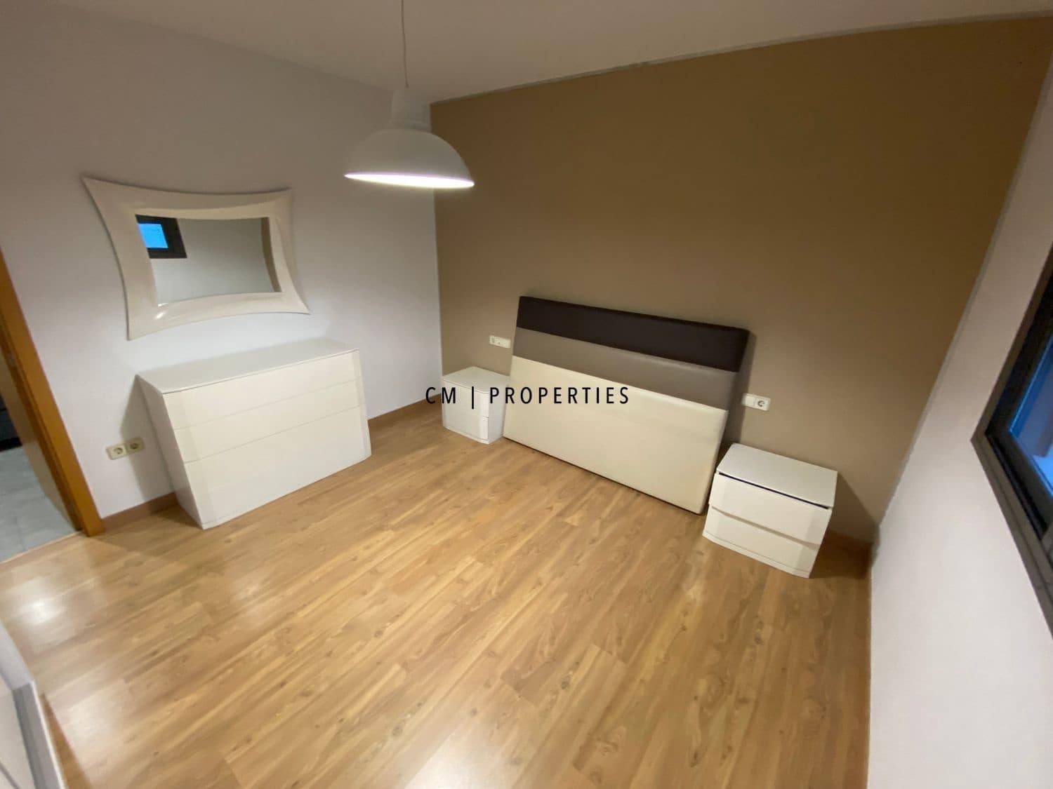 3 camera da letto Appartamento da affittare in Torrent con garage - 1.200 € (Rif: 10095023)