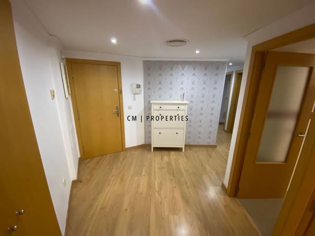 Appartement de 3 chambres à louer à Torrent - 1 200 € (Ref: 10095023)