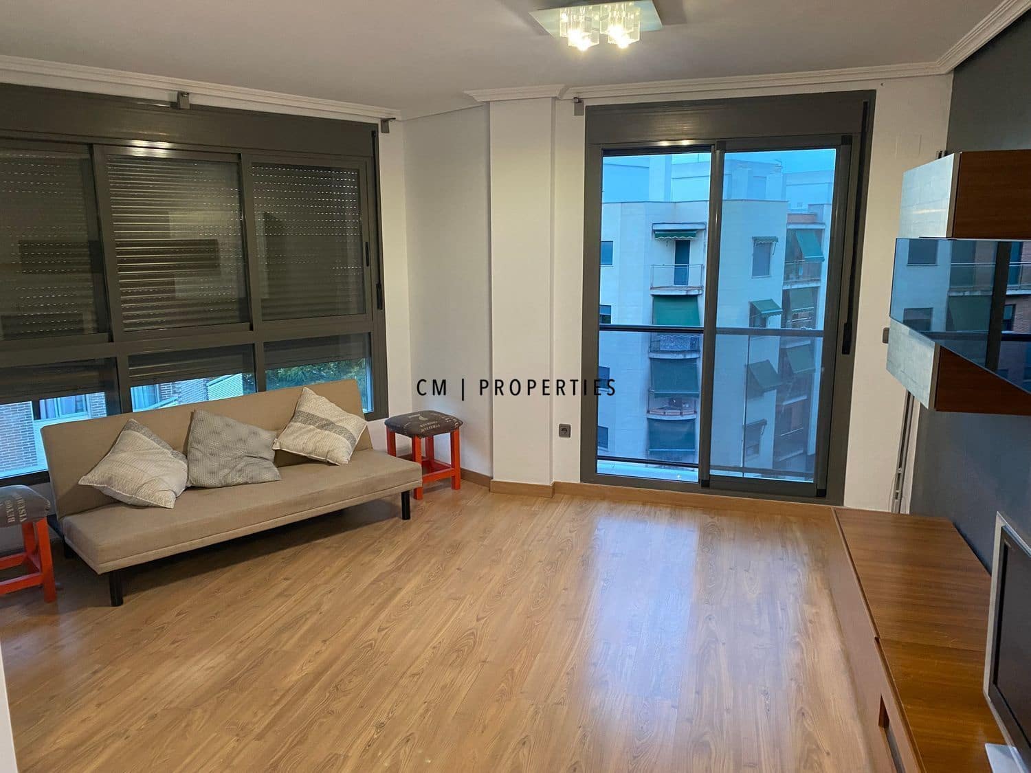 3 camera da letto Appartamento da affittare in Torrent con garage - 1.200 € (Rif: 10095023)
