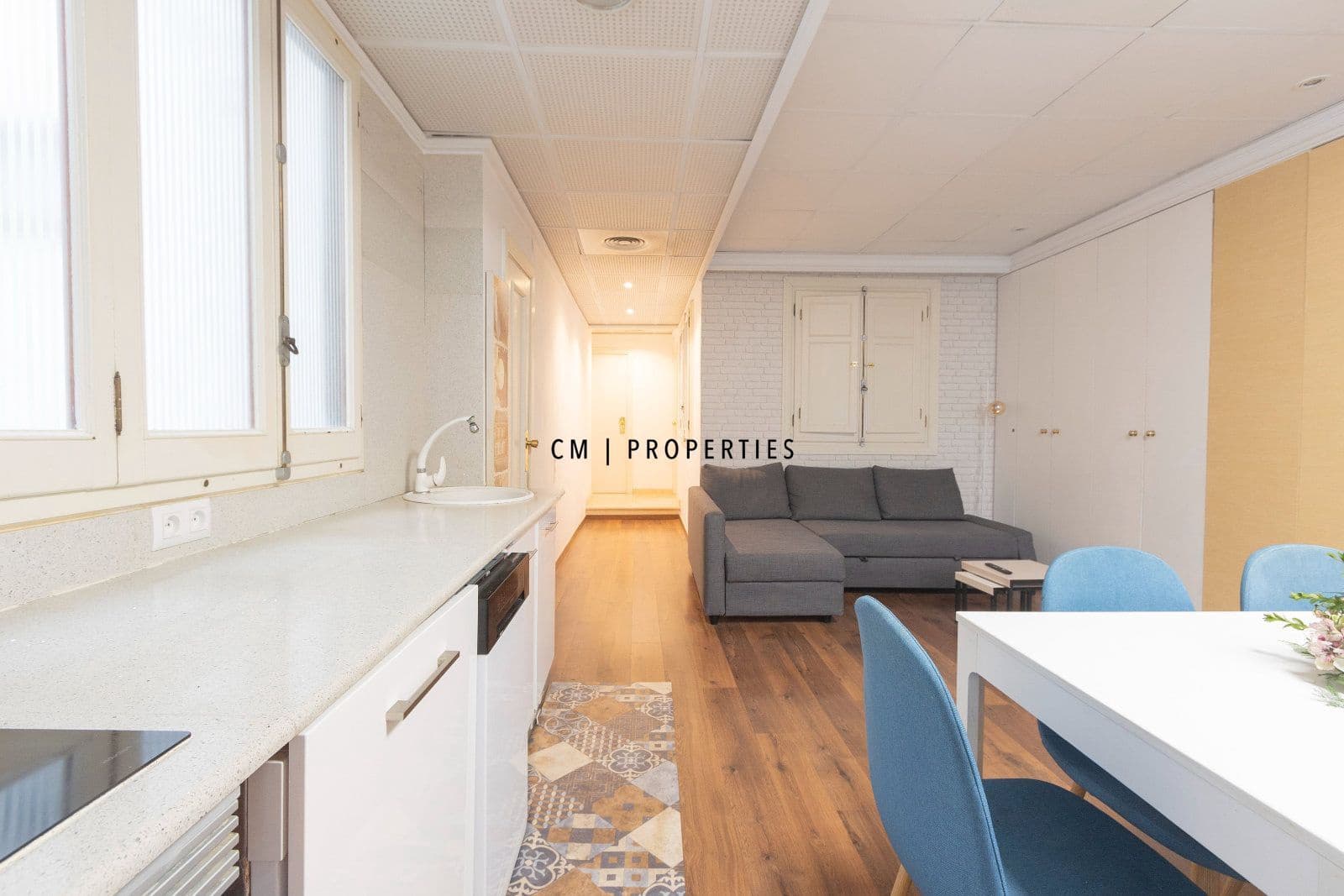 Appartement de 3 chambres à louer à Valence ville - 2 000 € (Ref: 10095706)
