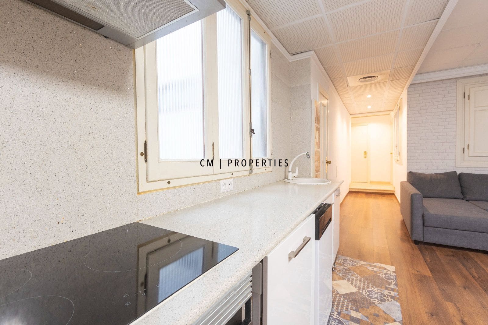 Appartement de 3 chambres à louer à Valence ville - 2 000 € (Ref: 10095706)