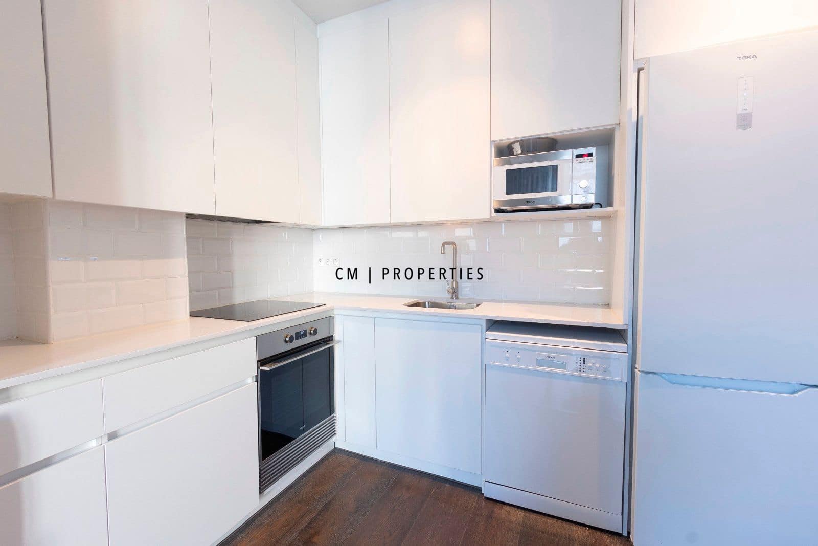 3 sypialnia Mieszkanie do wynajęcia w Miasto Walencja - 2 100 € (Ref: 10100524)