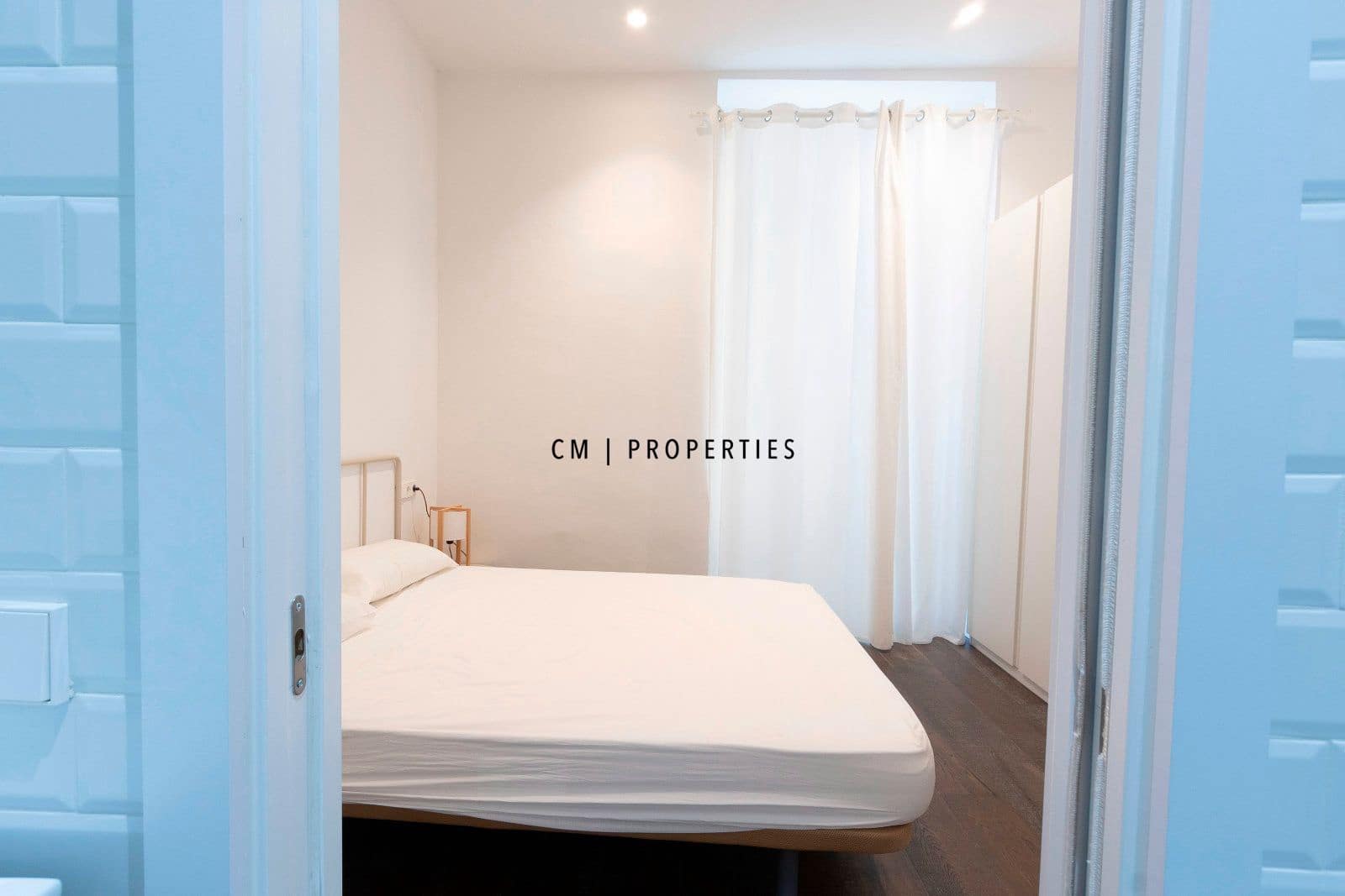 3 sypialnia Mieszkanie do wynajęcia w Miasto Walencja - 2 100 € (Ref: 10100524)