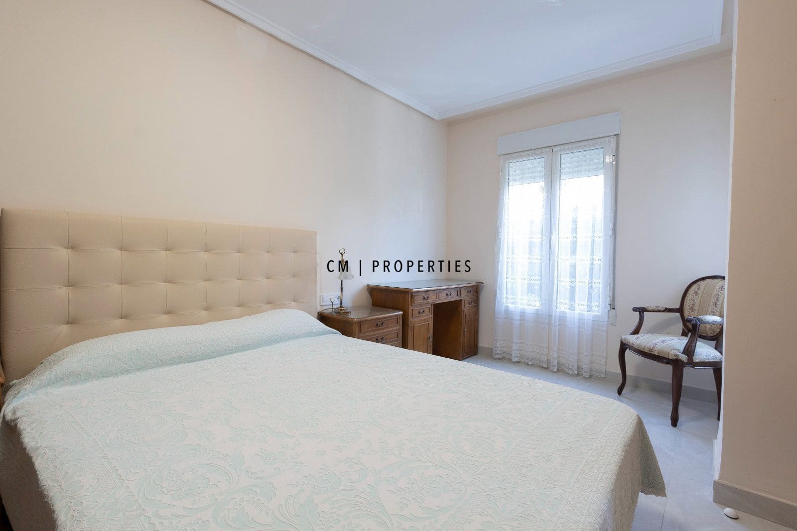 3 slaapkamer Flat te huur in Valencia stad - € 2.015 (Ref: 10100742)
