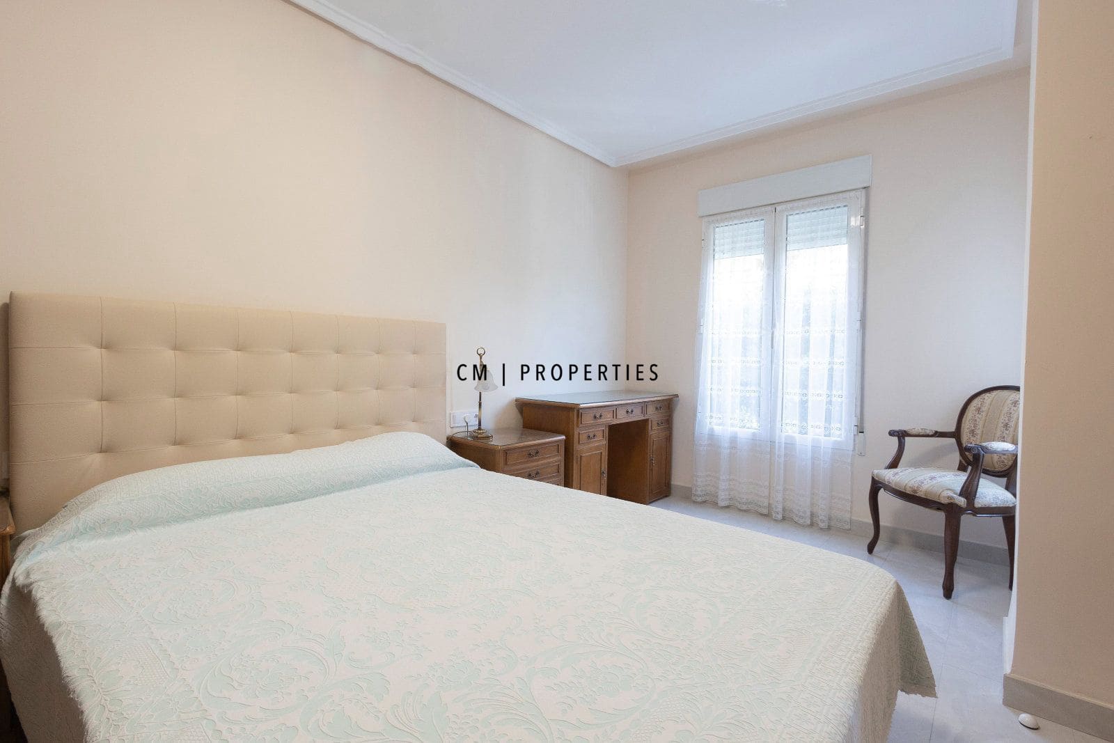 3 slaapkamer Flat te huur in Valencia stad - € 2.015 (Ref: 10100742)