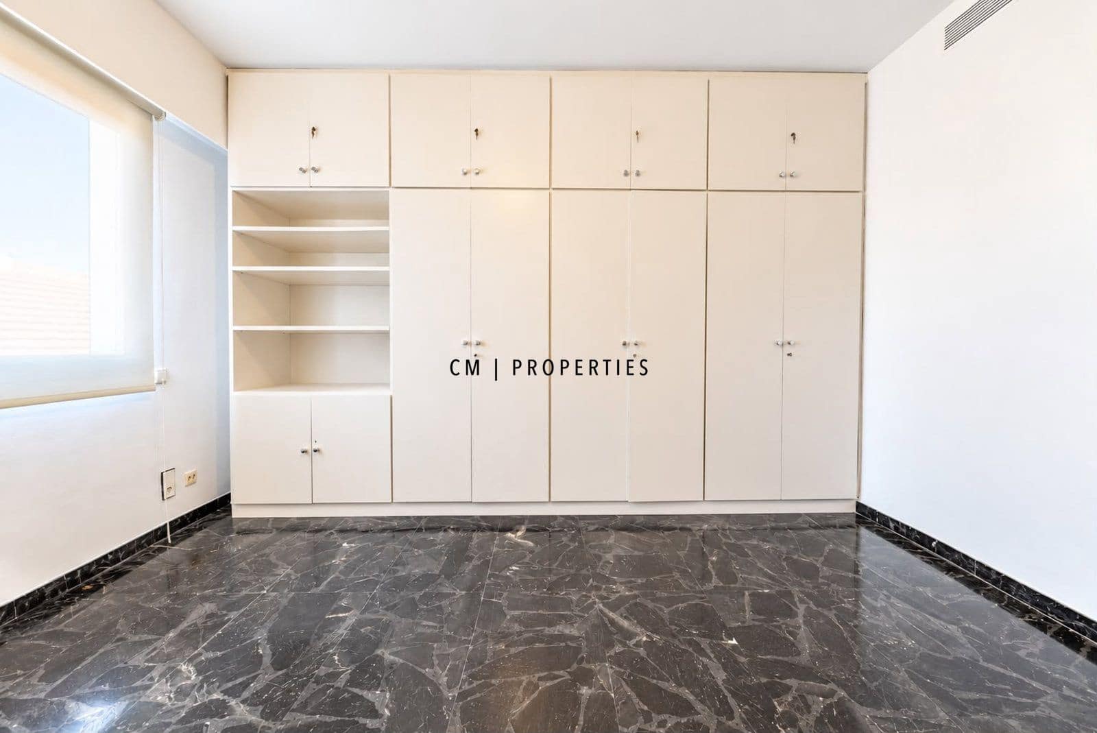 5 sypialnia Mieszkanie do wynajęcia w Miasto Walencja z garażem - 3 500 € (Ref: 10101126)
