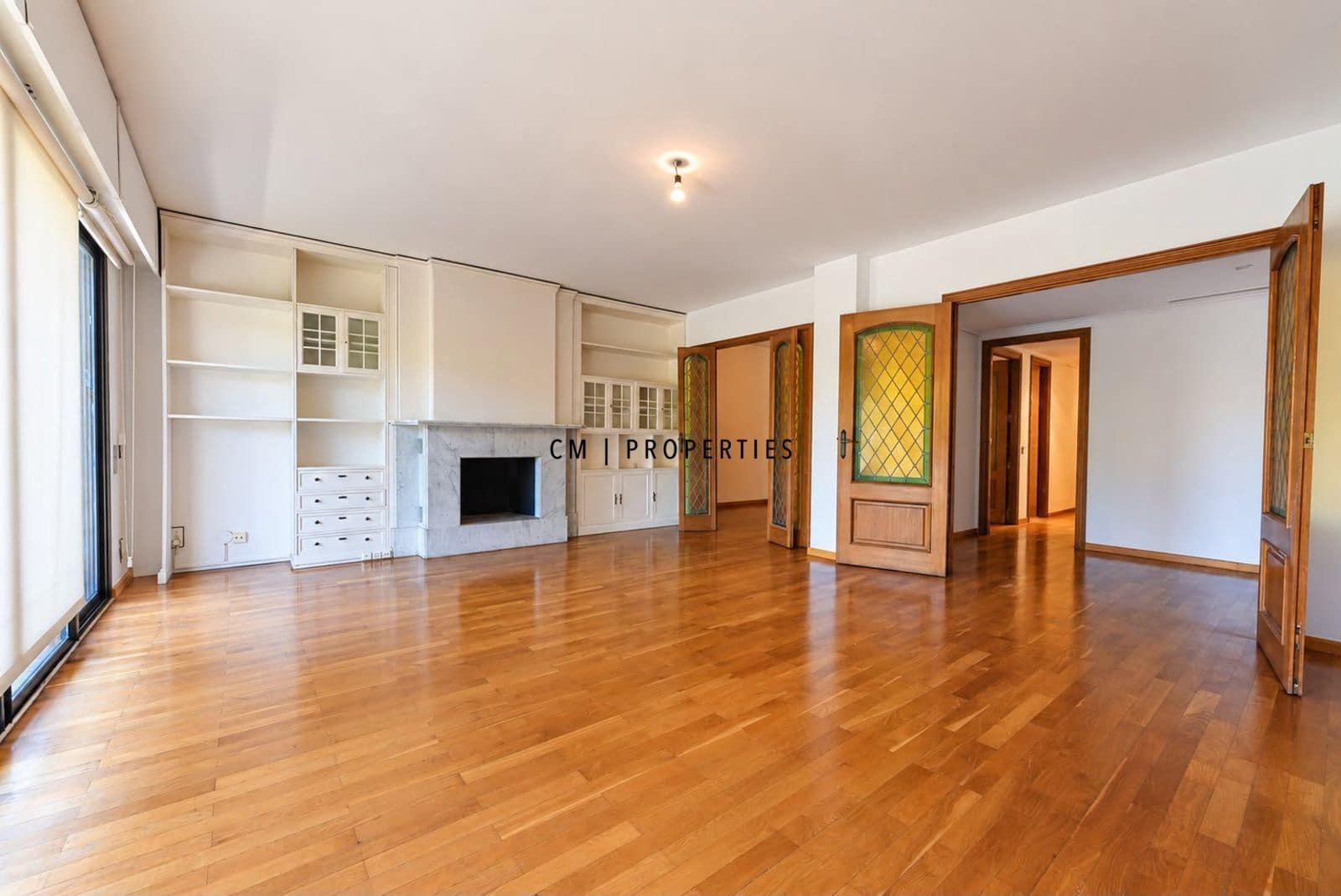 5 sypialnia Mieszkanie do wynajęcia w Miasto Walencja z garażem - 3 500 € (Ref: 10101126)