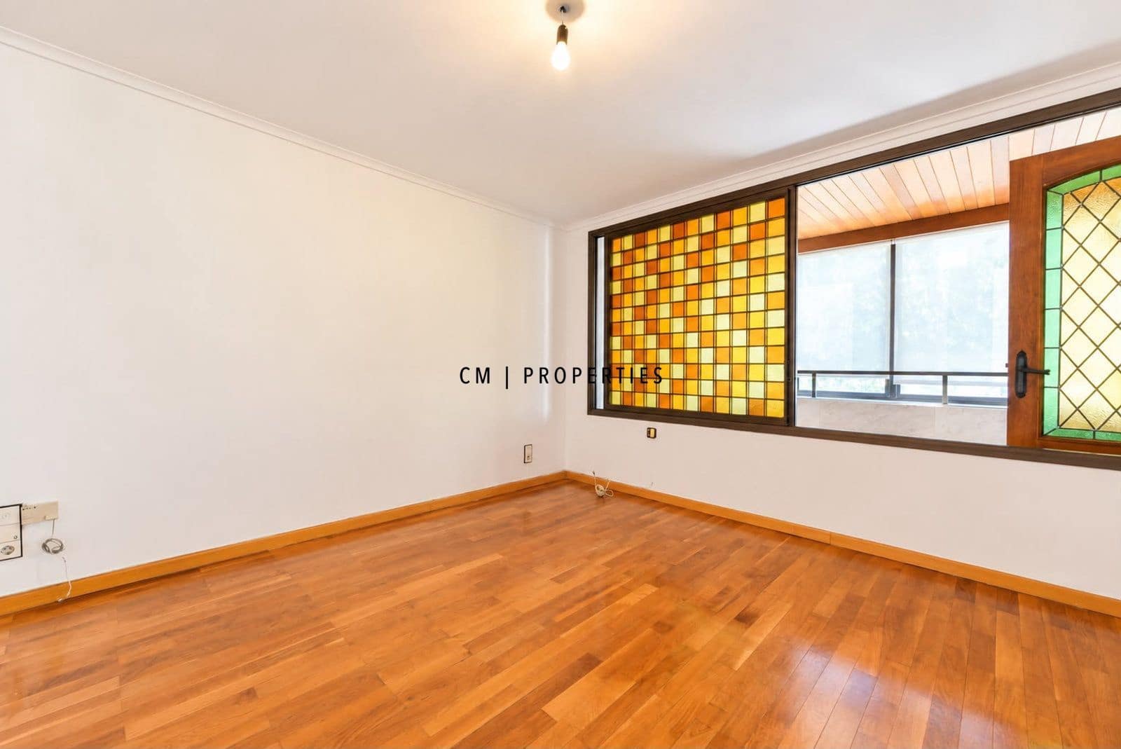 5 sypialnia Mieszkanie do wynajęcia w Miasto Walencja z garażem - 3 500 € (Ref: 10101126)