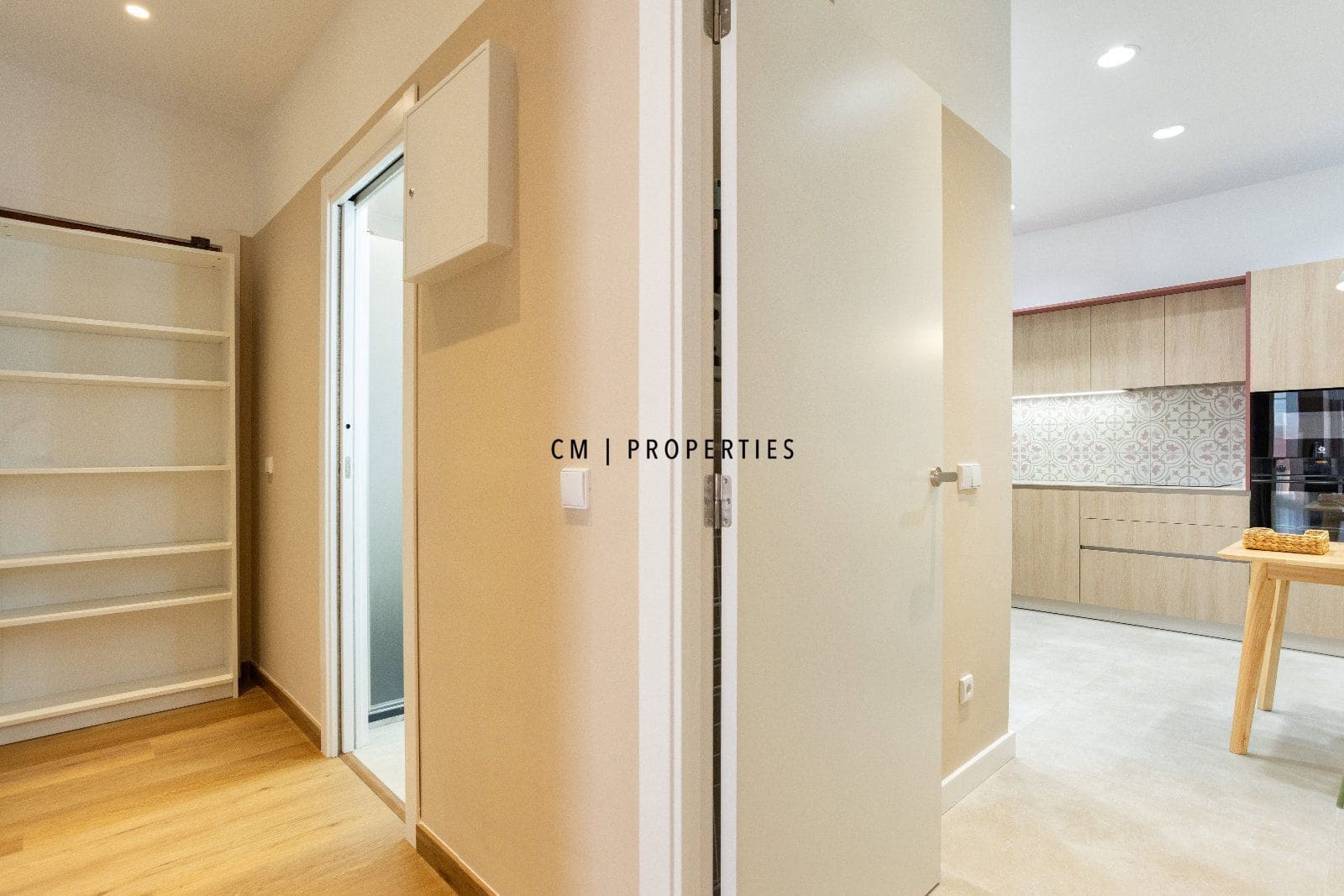 2 sypialnia Mieszkanie do wynajęcia w Miasto Walencja - 2 200 € (Ref: 10106461)